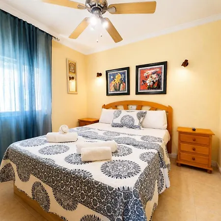 Carabelas 2-8-4 Apartment Benidorm